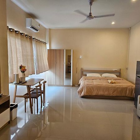 Skypearl Guesthouse & Pub Ko Tao Exterior foto